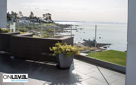 garde-corps exterieur en verre pour terrasse - Onlevel