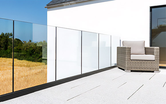 garde-corps en verre terrasse q-railing easy glass smart