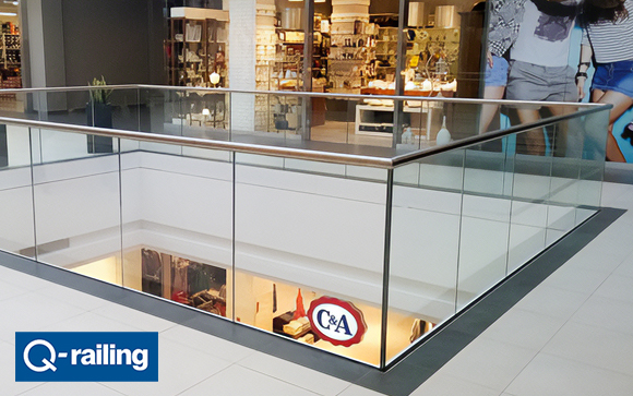 balustrade en verre public pour erp Q-RAILING