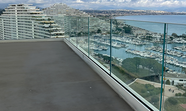 vitré feuilleté trempé pour garde-corps en verre de terrasse extérieure